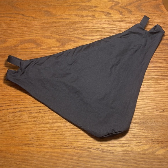 BECCA black bathing suit bottoms - Picture 2 of 3
